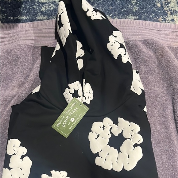 Denim Tears / Black and White Floral hoodie